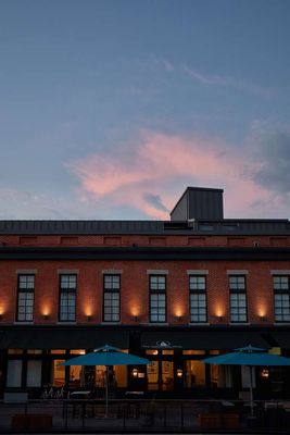 The Cotton Sail Hotel Savannah, Tapestry Collection by Hilton by null