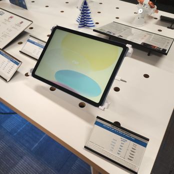 AT&T Store - Mobile Phones Near Me - Sunrise, Florida AT&T Store - Mobile Phones Near Me - Sunrise, Florida