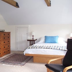 Chatham Guest Rooms - Enjoy the spacious accommodations in a farmhouse from the 1770's that has been fully restored in the last 5 years.