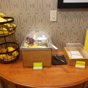 Hampton Inn & Suites Tulare - Fresh fruit and hard boiled eggs - Hotels Near Me - Tulare, California