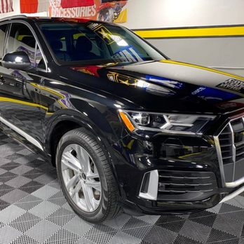 Tint World - Audi Q7 paint protection film, ceramic coating, ultimate ceramic tint - Auto Detailing Near Me - Benbrook, Texas Tint World - Audi Q7 paint protection film, ceramic coating, ultimate ceramic tint - Auto Detailing Near Me - Benbrook, Texas