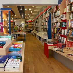 Moewes Buchhandlungen