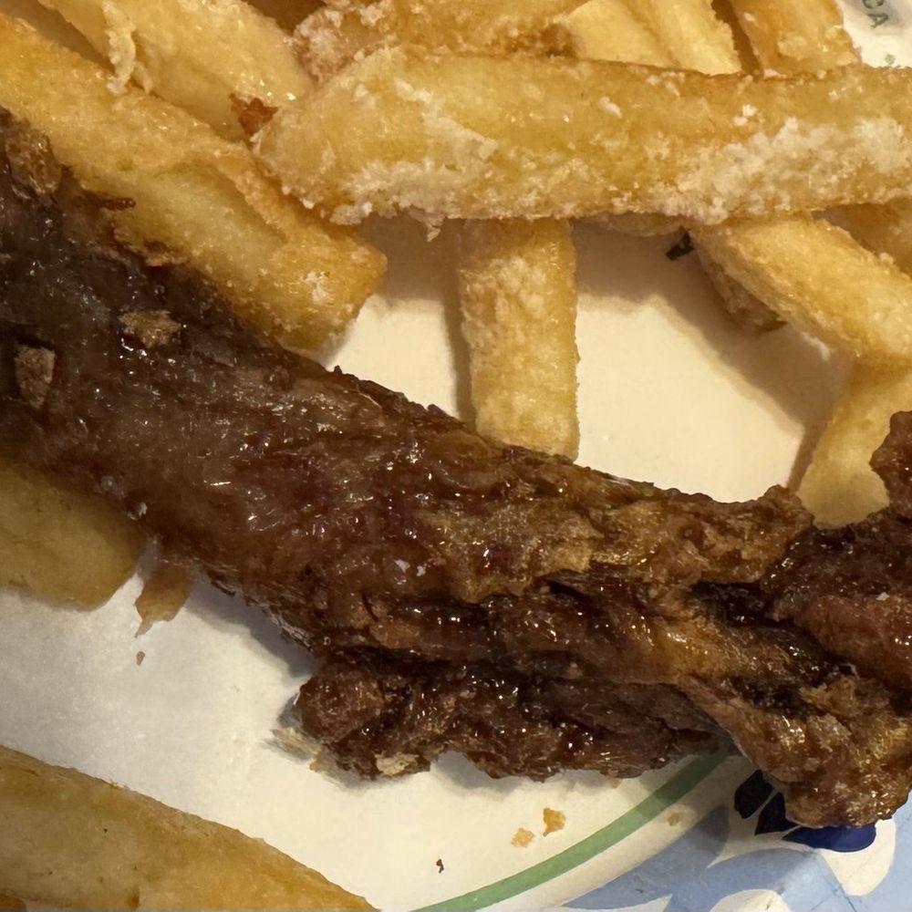 Bonchon Flushing Northern - Looks like another customers eaten drumstick, refried - Korean Near Me - Flushing, New York Bonchon Flushing Northern - Looks like another customers eaten drumstick, refried - Korean Near Me - Flushing, New York