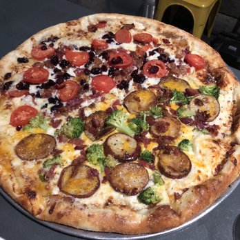 Black Market Brewing Co - Temecula - Breweries Near Me - Temecula, California