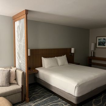 Hyatt Place Waikiki Beach - Bed and pull out couch - Hotels Near Me - Honolulu, Hawaii Hyatt Place Waikiki Beach - Bed and pull out couch - Hotels Near Me - Honolulu, Hawaii