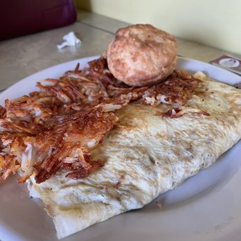 Salem's Diner - Philly cheesesteak omelette - Diners Near Me - Birmingham, Alabama