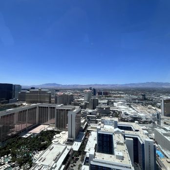 The High Roller - Amusement Parks Near Me - Las Vegas, Nevada The High Roller - Amusement Parks Near Me - Las Vegas, Nevada