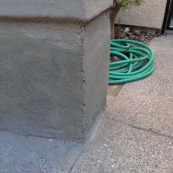 Goetluck Concrete - Jagged edge on the four corners of the bench - Masonry/Concrete Near Me