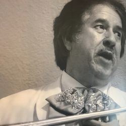 Mariachi Sol Y Luna