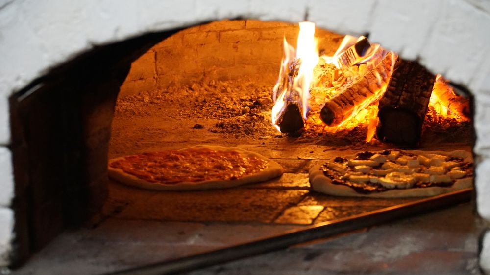 Social spots from Raffy's on 36th