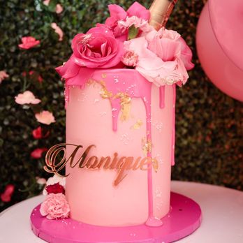 Cakes by Lala - Custom Cakes Near Me