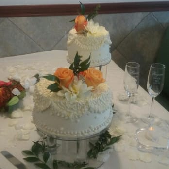 Shirley Resnick: The Cake Lady - Readen Wedding 4/20/2016 - Caterers Near Me Shirley Resnick: The Cake Lady - Readen Wedding 4/20/2016 - Caterers Near Me
