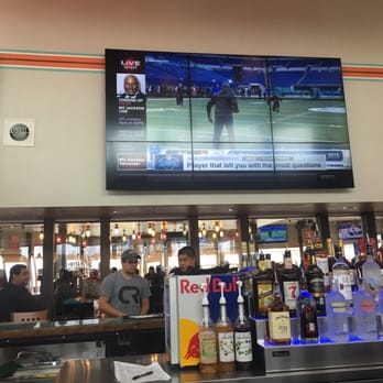 Hooters - Inside bar - Chicken Wings Near Me - Garland, Texas Hooters - Inside bar - Chicken Wings Near Me - Garland, Texas