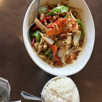 Ta Ra Rin Thai Cuisine - Thai Near Me - Eugene, Oregon