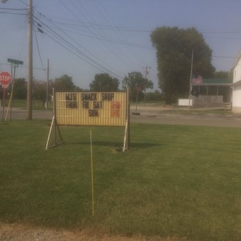 MJ’s Snack Shop - Hours - Hot Dogs Near Me - Union City, Indiana