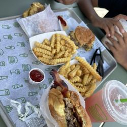 Shake Shack Tuscan Village - Bacon Cheeseburger, double Bacon Cheeseburger, double Cheeseburger, Fries Pink Lemonade, Strawberry Frosted Donut Shake