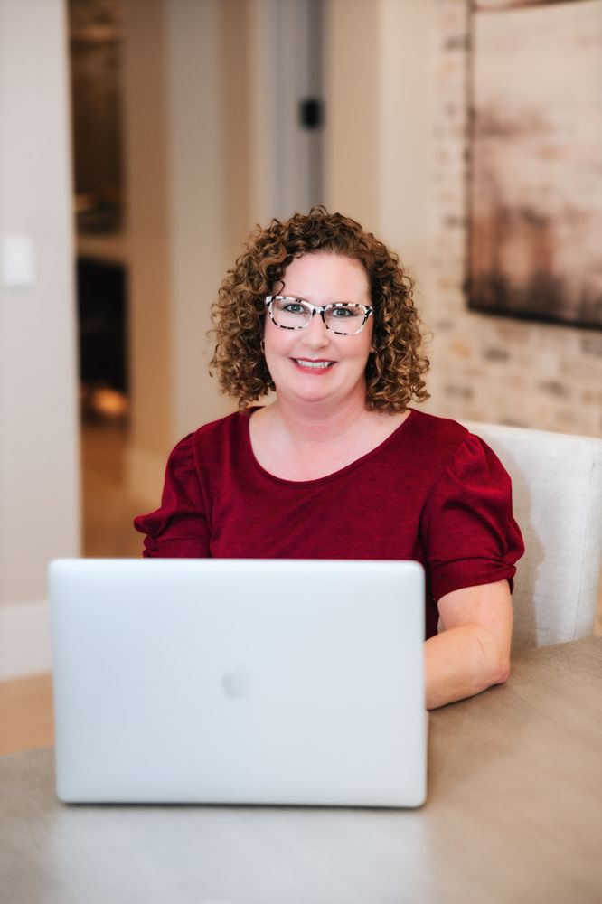 Betsie Melter - Realty ONE Group - property management company in Gilbert, AZ