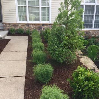 Creative Touch Landscaping - a front yard garden - Landscaping Near Me - Denville, New Jersey