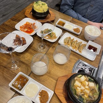 Gogi En K BBQ - Side dishes in combo set - Korean Near Me - Solon, Ohio