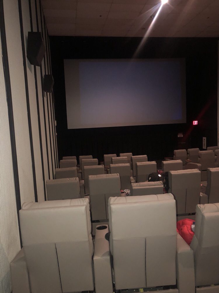 CONCOURSE PLAZA MULTIPLEX CINEMAS 15 Photos & 51 Reviews Cinema