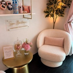 Sei Bella Spa - Beautiful Spa Room