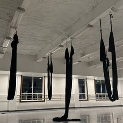 Brick Canvas - Aerial studio