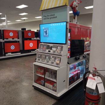 Target - Department Stores Near Me - Dorchester, Massachusetts