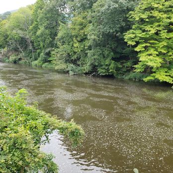 Madam Brett Park - Fishkill Creek - Parks Near Me - Beacon, New York