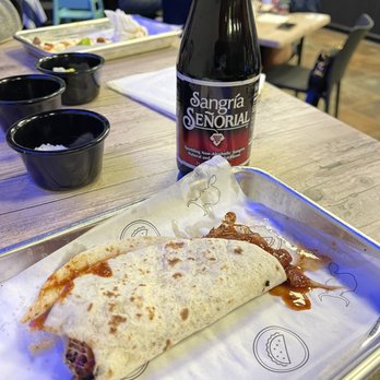 Tacos Don Manolito - Maja Campechana and a sangría señorial - Tacos Near Me - San Antonio, Texas Tacos Don Manolito - Maja Campechana and a sangría señorial - Tacos Near Me - San Antonio, Texas