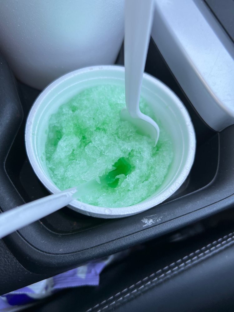 MANGONADAS LOKAS Updated July 2024 42 Photos 513 W Edinburg Ave