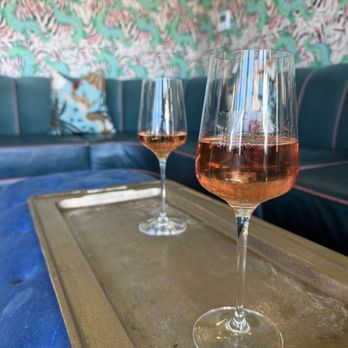 Bar Issi - Rose ($5 Happy Hour) - Italian Near Me - Palm Springs, California