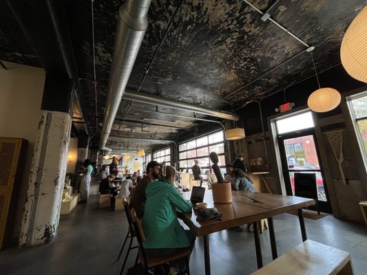 KLVN Coffee Lab by null