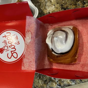 Vicky Bakery - Cinnamon Roll - Bakeries Near Me - Palm Beach Gardens, Florida