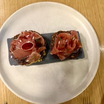 Audrey - Country Ham and Johnny Cakes - American Near Me - Nashville, Tennessee
