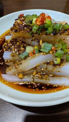 Charming Sichuan by null
