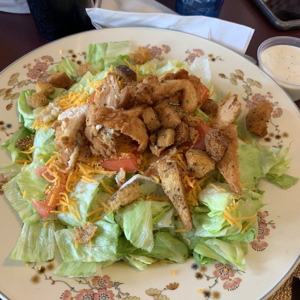 Canyon Cafe - Cobb Salad - Pizza Near Me - Dolan Springs, Arizona Canyon Cafe - Cobb Salad - Pizza Near Me - Dolan Springs, Arizona