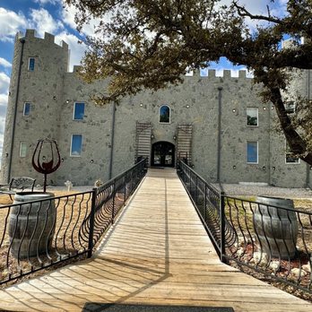290 Wine Castle - Wine Tasting Room Near Me - Johnson City, Texas