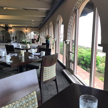 Shores Restaurant - Interior - New American Near Me - La Jolla, California