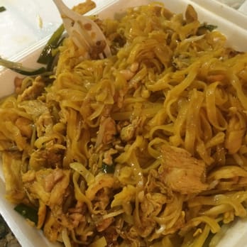 Thai Lotus - Pad Thai w/chicken - Thai Near Me - Gulfport, Mississippi Thai Lotus - Pad Thai w/chicken - Thai Near Me - Gulfport, Mississippi
