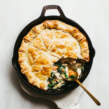 Eat Cook Joy - Skillet Chicken Pot Pie - Personal Chefs Near Me - Austin, Texas Eat Cook Joy - Skillet Chicken Pot Pie - Personal Chefs Near Me - Austin, Texas