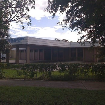 Pembroke Lakes Academy - Preschool Aftercare Summer Camp VPK. Meals included in tuition. - Preschools Near Me - Pembroke Pines, Florida Pembroke Lakes Academy - Preschool Aftercare Summer Camp VPK. Meals included in tuition. - Preschools Near Me - Pembroke Pines, Florida
