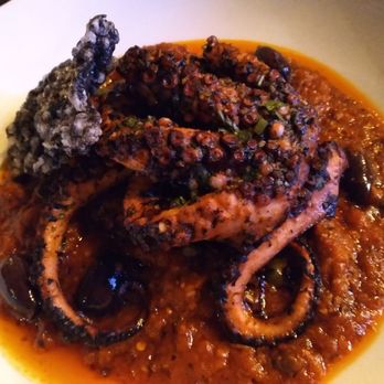 12welve Bistro & Tapwerks - Brewpubs Near Me - Whitby, Ontario