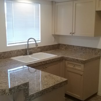 Lamplighter Apartments - Granite countertops - Apartments Near Me - Banning, California Lamplighter Apartments - Granite countertops - Apartments Near Me - Banning, California