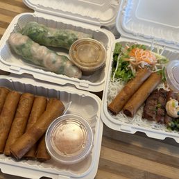 Shirmp spring rolls, egg rolls and Bun Pork, shrimp, and egg rolls to-go! Delicious Shirmp spring rolls, egg rolls and Bun Pork, shrimp, and egg rolls to-go! Delicious
