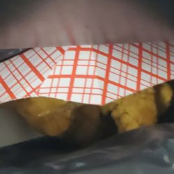 7-Eleven - the shitty chicken in the trash