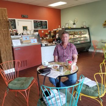 Cafe Veneto - Bistro tables . - Breakfast & Brunch Near Me - Jacksonville, Florida