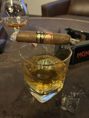 Casa de Montecristo Cigar Lounge & Bar by null