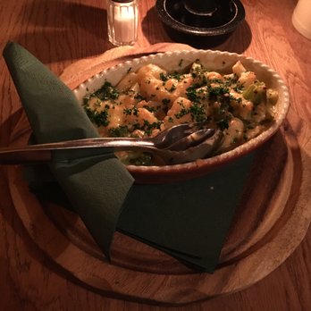 GÄNSEDIEB - Updated June 2024 - 57 Photos & 77 Reviews - Weiße Gasse 1 ...