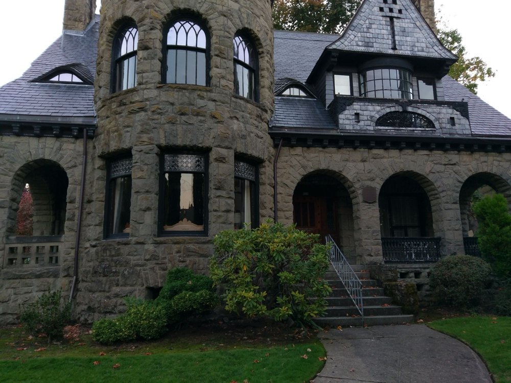 William Temple House - grief counselor in Portland, OR