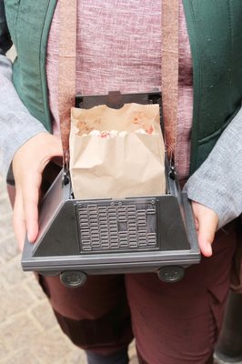 Kat Saka's Kettle by null